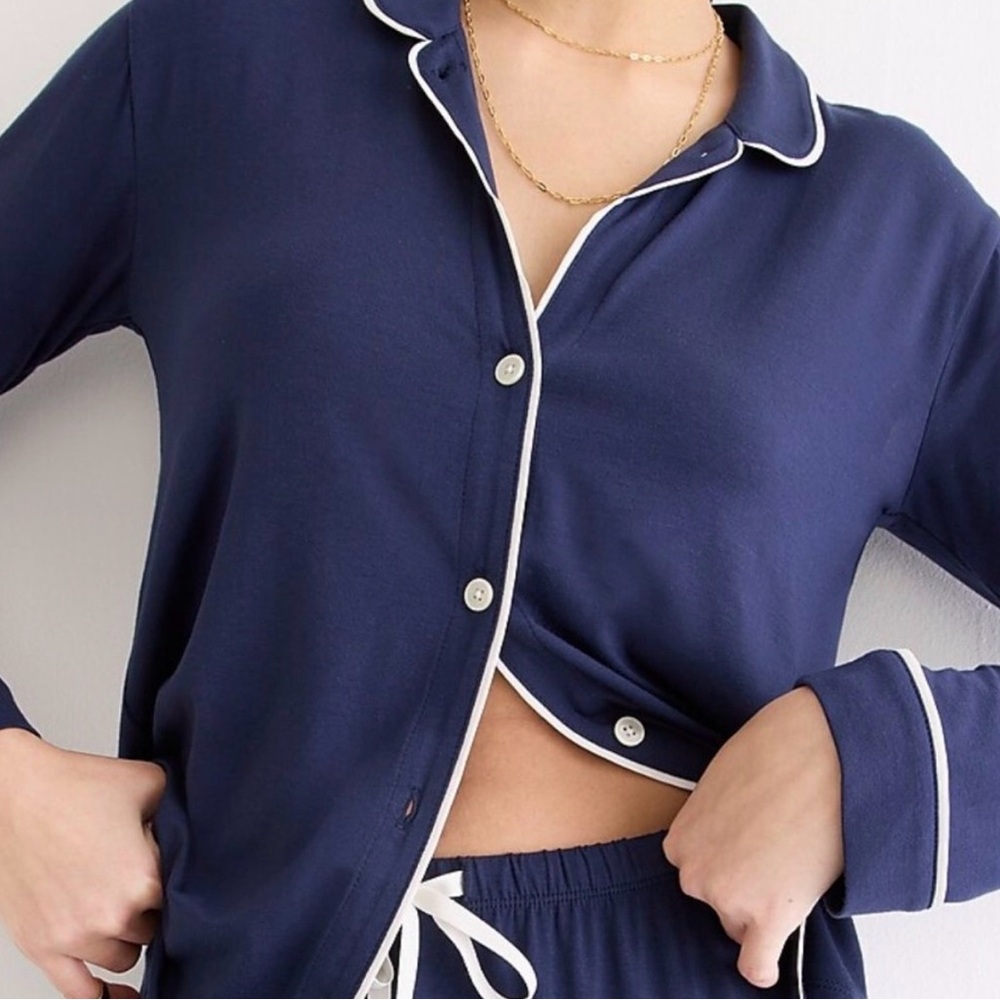 J. Crew Eco Dreamiest Pajama Set Navy Long Sleeve Top Pants Women’s Size Small - Picture 4 of 8